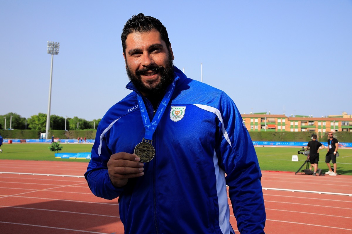 Aponomi_Parellis_6.jpg